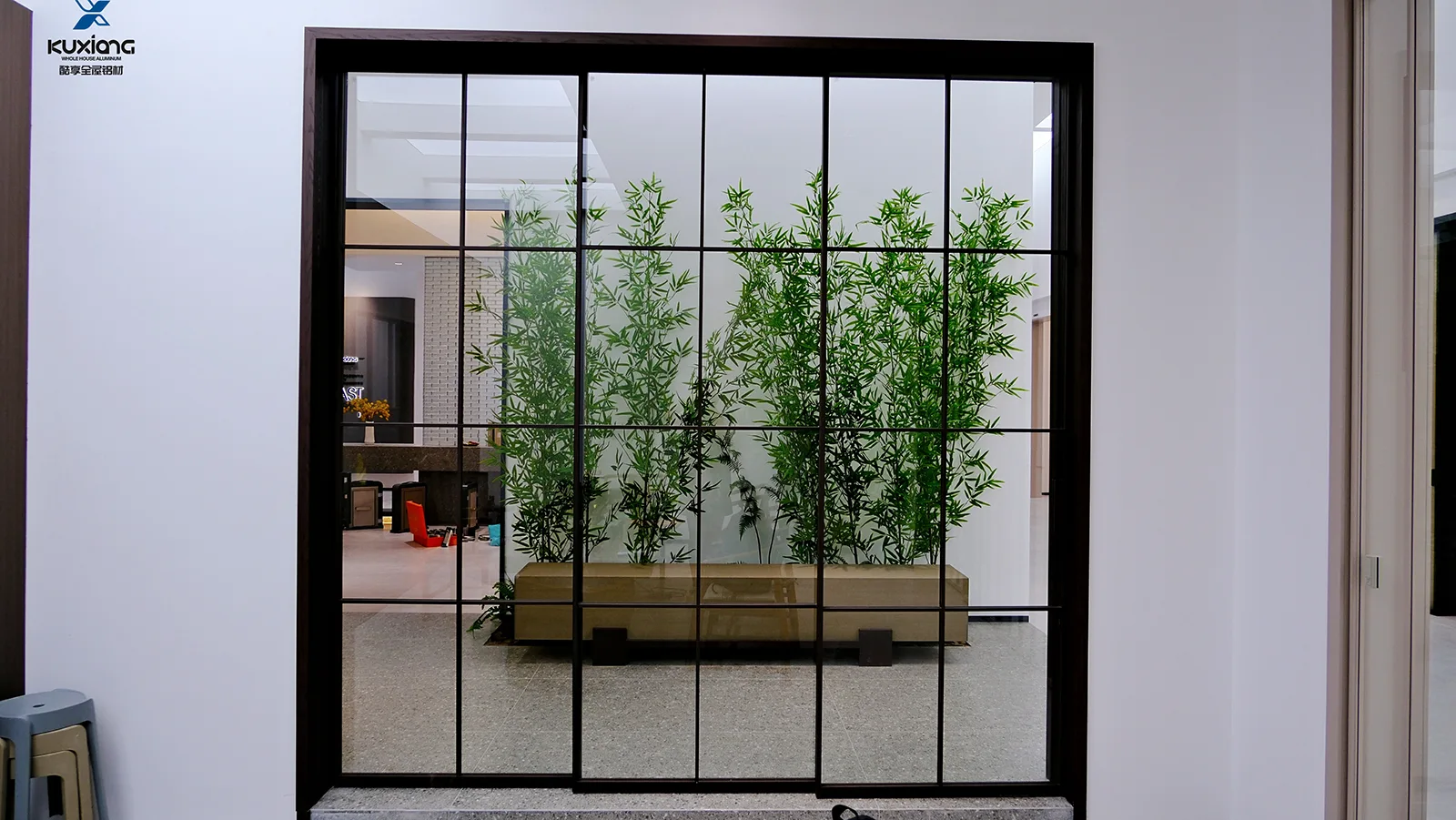 Virksomhedens showroom8